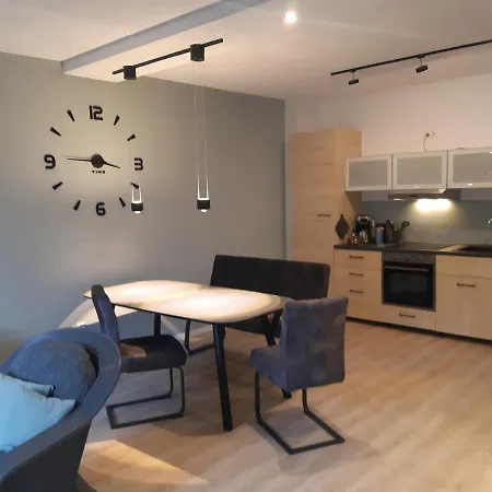 Maison Vulkanstein * Landkern