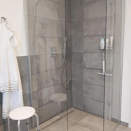 Maison Vulkanstein 度假居 Landkern