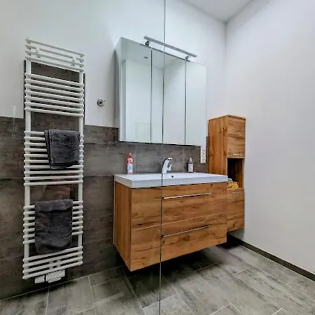 Maison Vulkanstein * Landkern