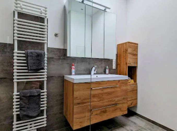 Maison Vulkanstein * Landkern